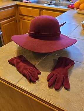 No Brand Wool Hat And Gloves